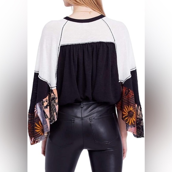 NWOT We The Free Friday Fever Tee Size M - Picture 2 of 4